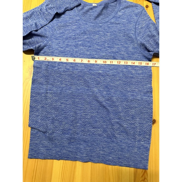 lululemon athletica Blue Long Sleeve Tee - Picture 7 of 8